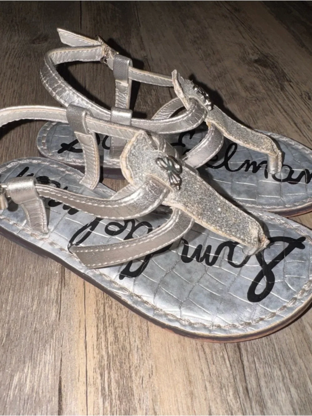 Sam Edelman Girls Silver Glitter T-Strap Sandals